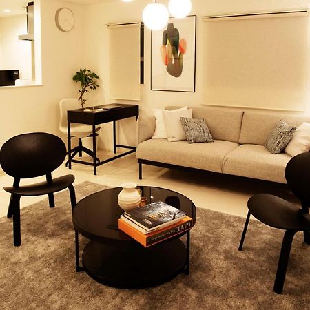 6 Mins To Walk Jr Okubo Station 1Stop To Shinjuku Brand New Silent Stylish 3Br Villa Präfektur Tokio Exterior foto